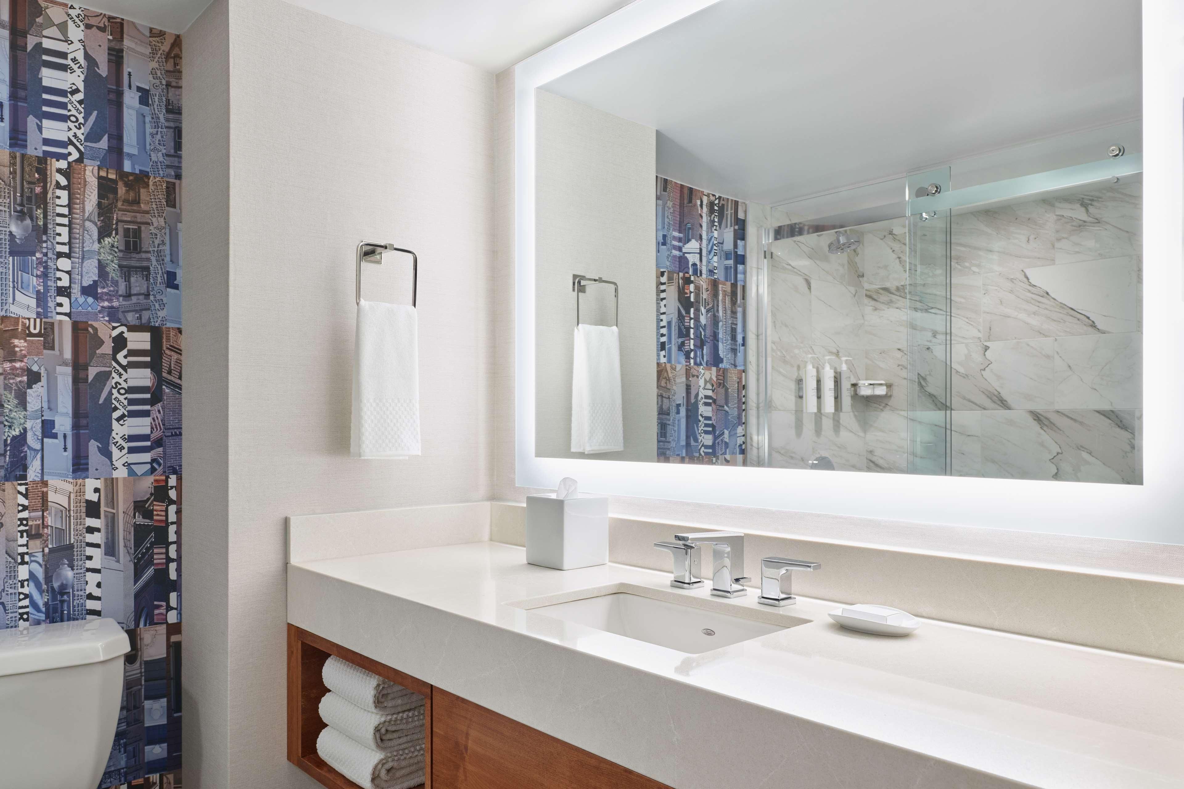 Embassy By Hilton Dc Convention Center Hotel 3*